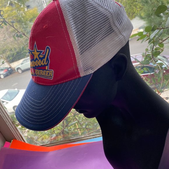 HOLLYWOOD BURGER CAP - Picture 4 of 6